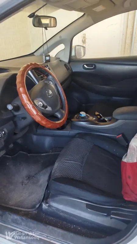 نيسان ليف للبيع فقط4300