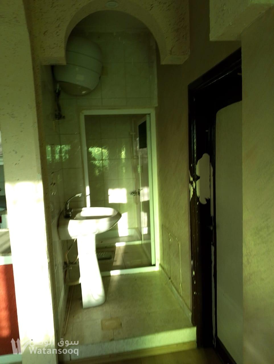 عمار سكنية بسعر حرق