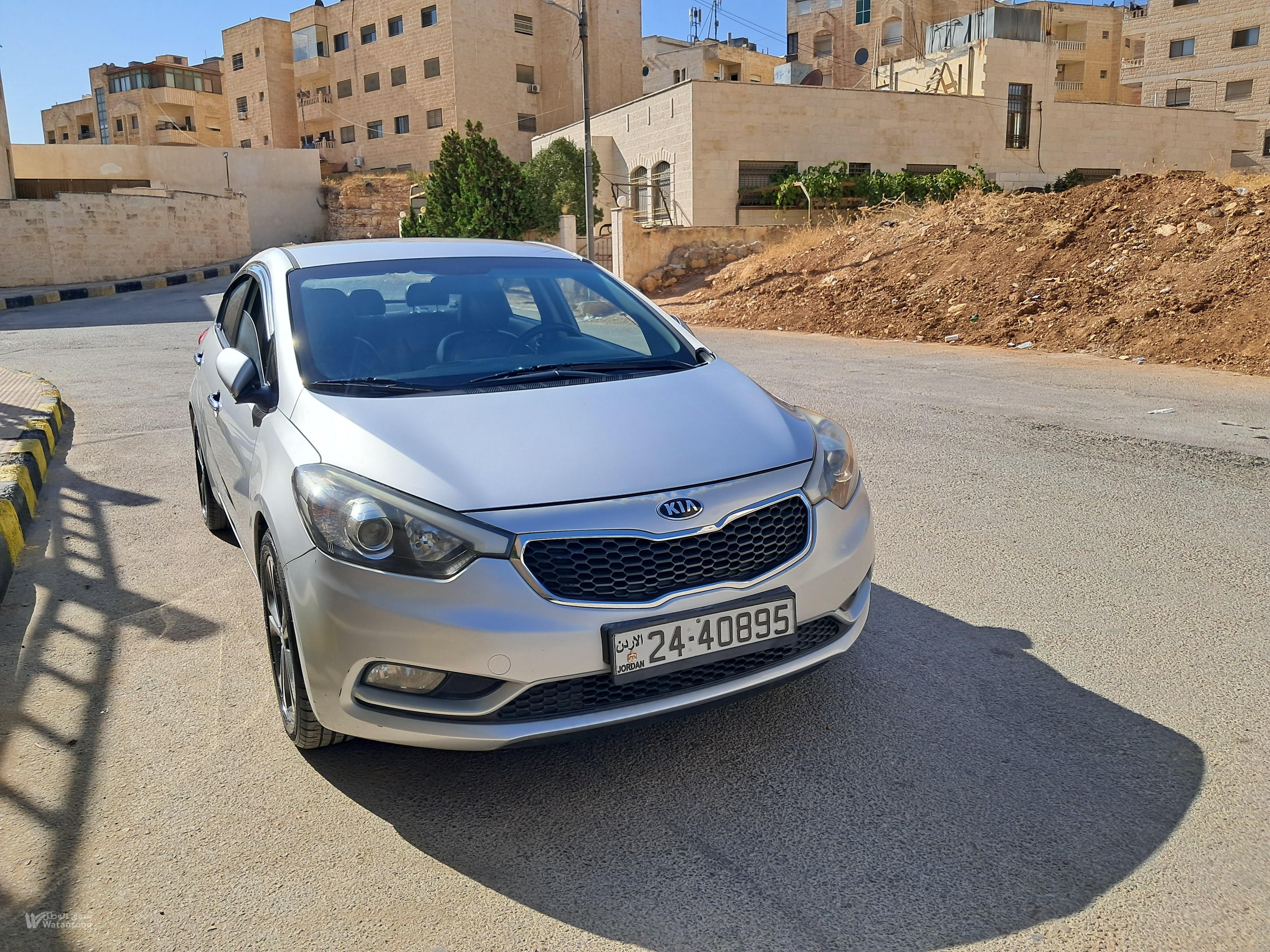 كيا k3 موديل 2015