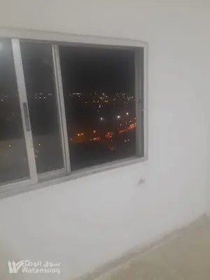 شقة  سكنية للإيجار