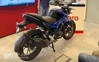دراجة هيرو هانك 160cc ماشية 3.600 قابل للزيادة