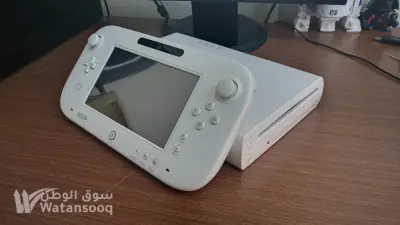 Nintendo Wii U / 64gb معدل مع 20 لعبة